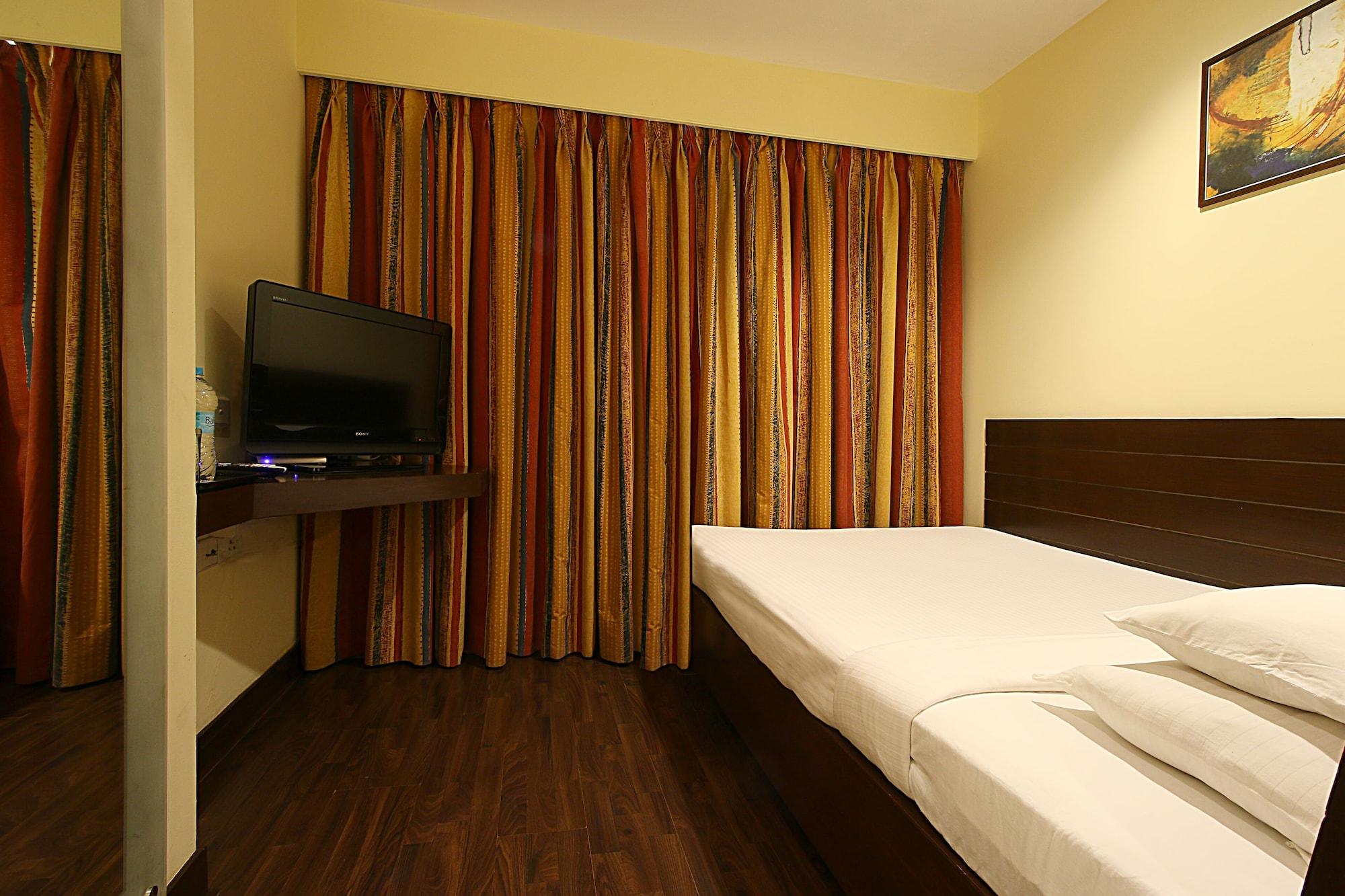 Hotel Studio Estique Pune Exterior foto