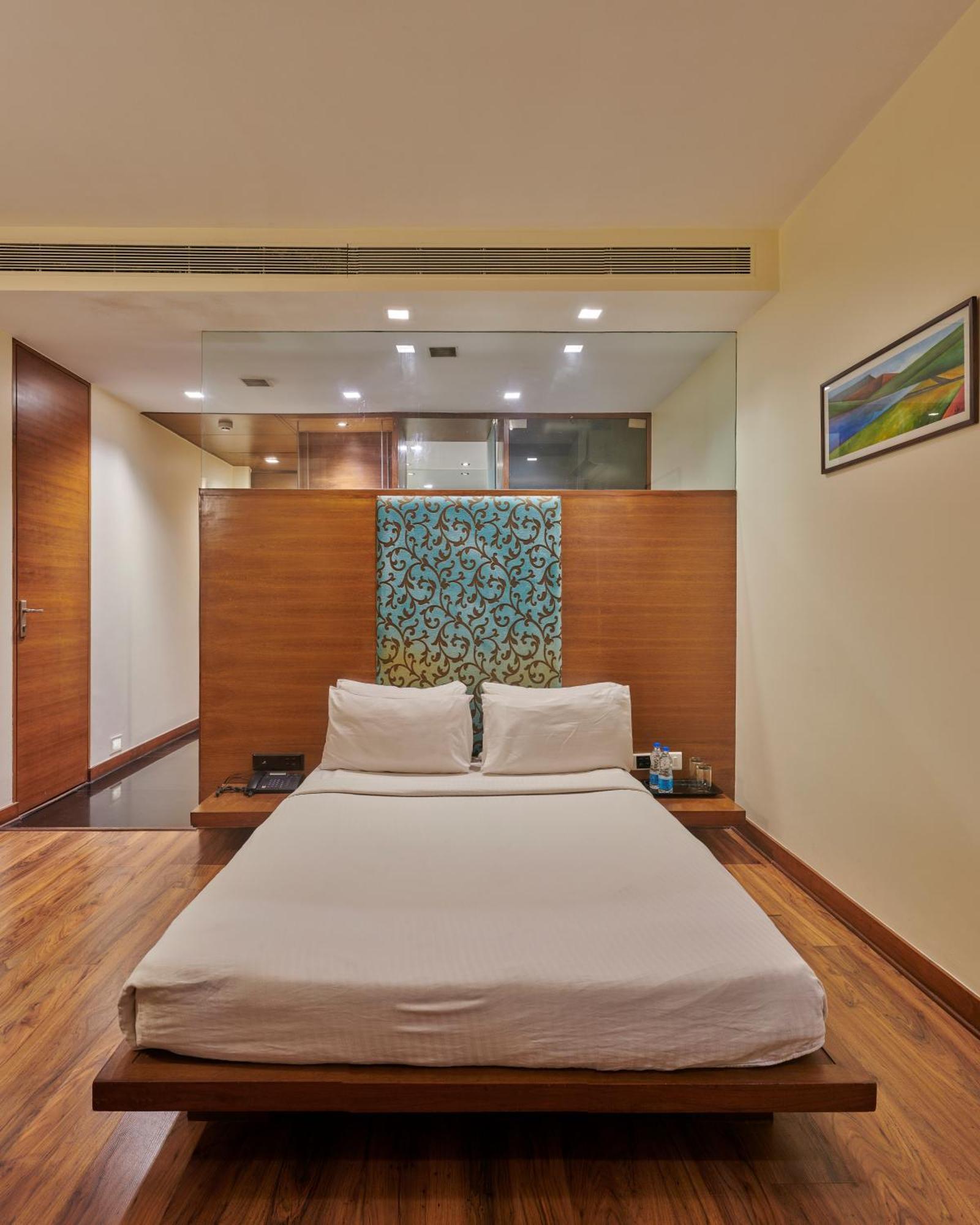 Hotel Studio Estique Pune Exterior foto