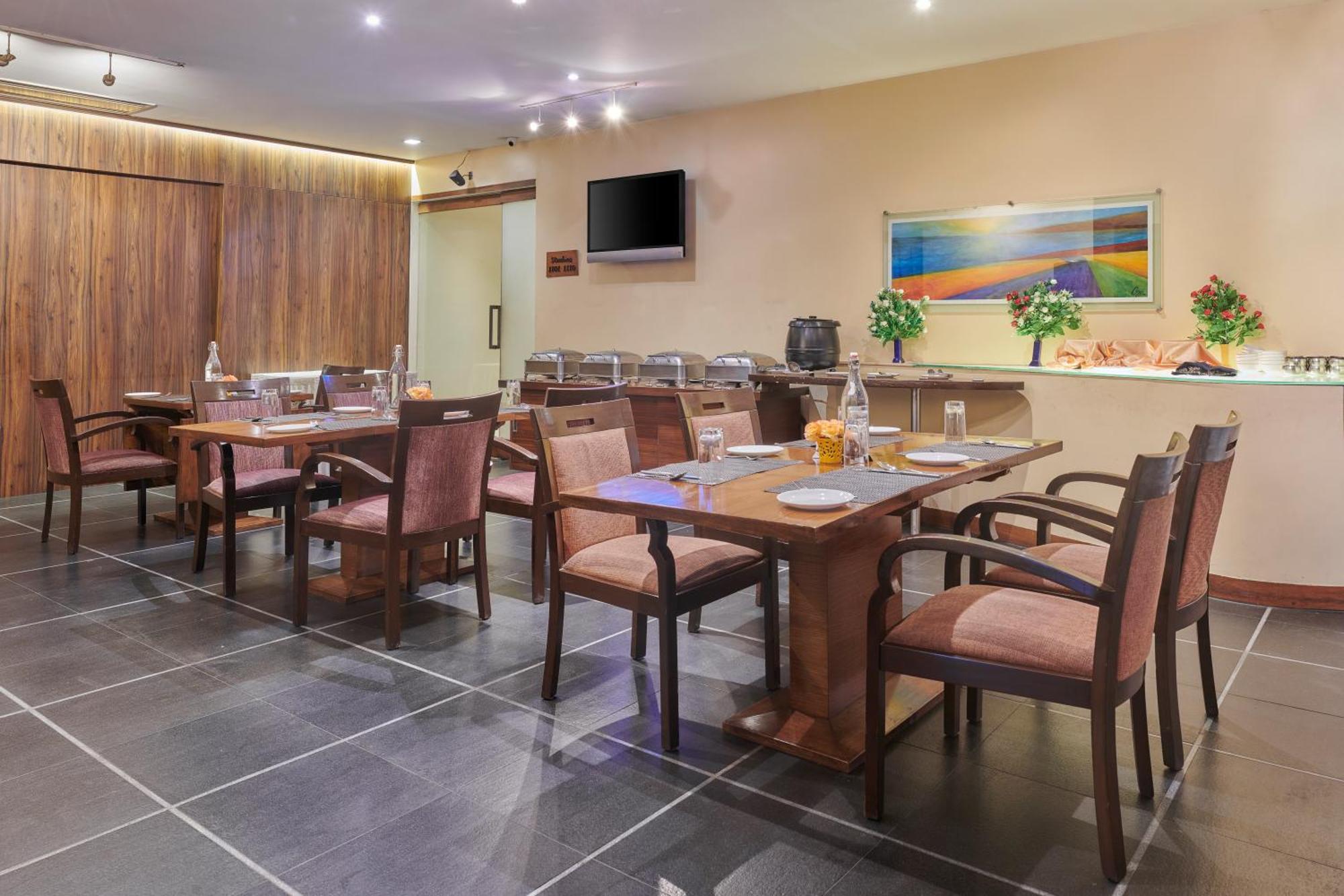 Hotel Studio Estique Pune Exterior foto
